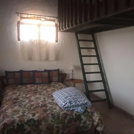 Georgina Old House & Georgina Apartment Dom wakacyjny Korakokhórion
